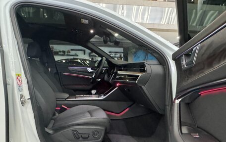 Audi A6, 2024 год, 4 700 013 рублей, 19 фотография