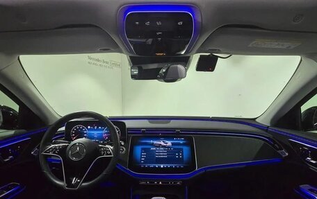 Mercedes-Benz E-Класс, 2024 год, 5 400 000 рублей, 10 фотография