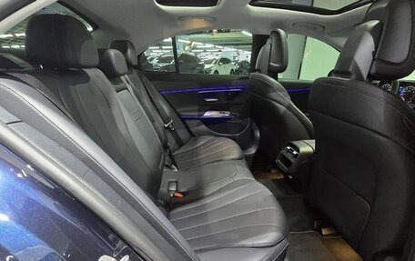 Mercedes-Benz E-Класс, 2024 год, 5 400 000 рублей, 14 фотография