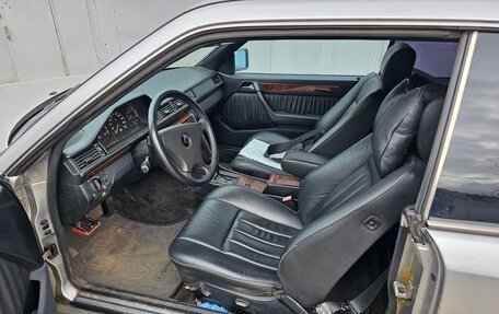 Mercedes-Benz W124, 1992 год, 450 000 рублей, 10 фотография