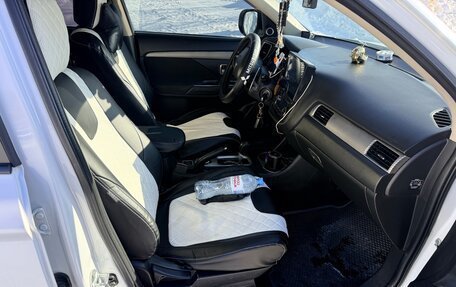 Mitsubishi Outlander III рестайлинг 3, 2012 год, 1 450 000 рублей, 14 фотография