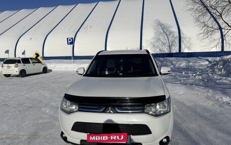 Mitsubishi Outlander III рестайлинг 3, 2012 год, 1 450 000 рублей, 3 фотография