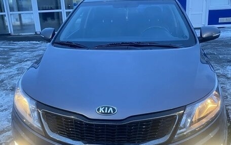 KIA Rio III рестайлинг, 2013 год, 1 060 000 рублей, 8 фотография