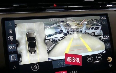 Land Rover Range Rover IV рестайлинг, 2023 год, 16 895 000 рублей, 10 фотография