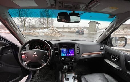 Mitsubishi Pajero IV, 2008 год, 1 690 000 рублей, 7 фотография