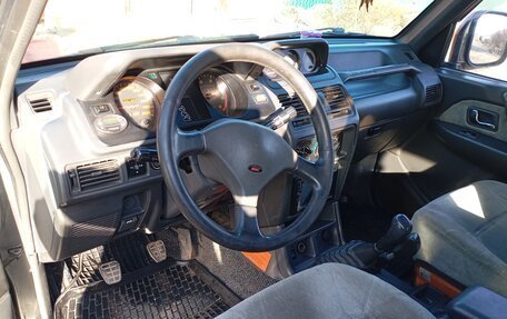 Mitsubishi Pajero III рестайлинг, 1993 год, 700 000 рублей, 13 фотография