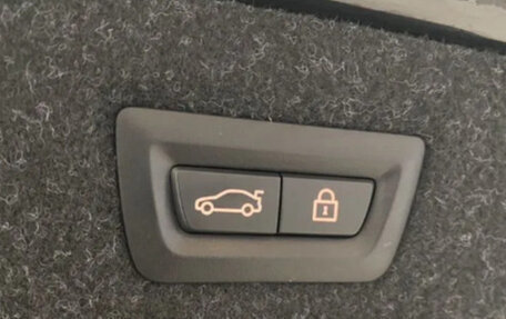 BMW 5 серия, 2020 год, 4 090 000 рублей, 19 фотография