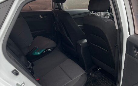 Hyundai Solaris II рестайлинг, 2017 год, 1 190 000 рублей, 7 фотография