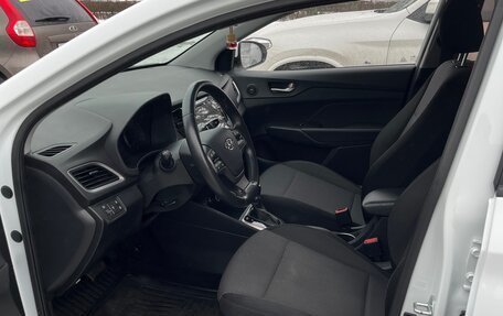 Hyundai Solaris II рестайлинг, 2017 год, 1 190 000 рублей, 5 фотография