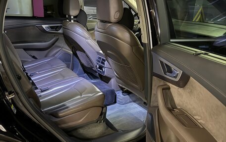 Audi Q7, 2016 год, 7 000 000 рублей, 12 фотография