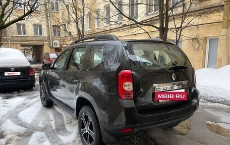 Renault Duster I рестайлинг, 2014 год, 750 000 рублей, 4 фотография