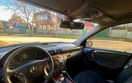 Mercedes-Benz C-Класс, 2006 год, 700 000 рублей, 9 фотография