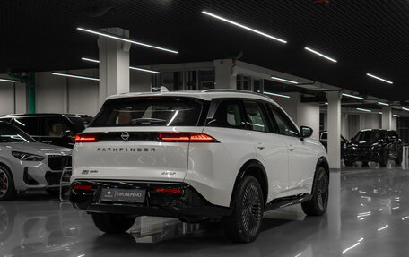 Nissan Pathfinder, 2024 год, 6 000 000 рублей, 5 фотография