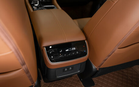 Nissan Pathfinder, 2024 год, 6 000 000 рублей, 14 фотография