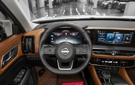 Nissan Pathfinder, 2024 год, 6 000 000 рублей, 11 фотография