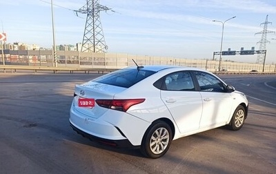 Hyundai Solaris II рестайлинг, 2021 год, 850 000 рублей, 1 фотография