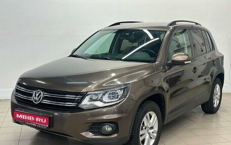 Volkswagen Tiguan I, 2015 год, 1 540 000 рублей, 1 фотография