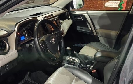 Toyota RAV4, 2013 год, 1 400 000 рублей, 5 фотография