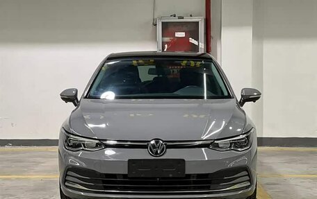 Volkswagen Golf VIII, 2022 год, 1 790 000 рублей, 2 фотография