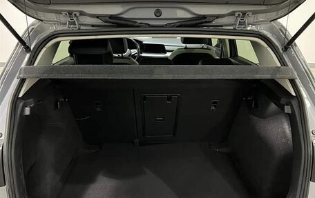 Volkswagen Golf VIII, 2022 год, 1 790 000 рублей, 7 фотография