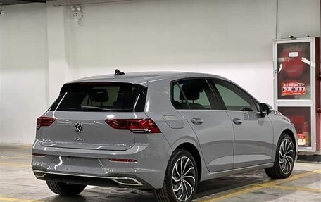 Volkswagen Golf VIII, 2022 год, 1 790 000 рублей, 5 фотография