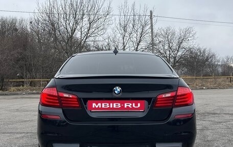 BMW 5 серия, 2014 год, 2 450 000 рублей, 2 фотография