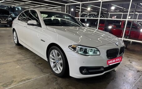 BMW 5 серия, 2016 год, 3 300 000 рублей, 4 фотография