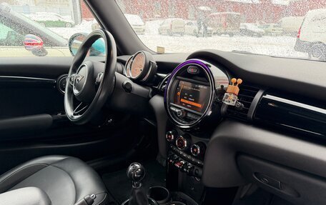 MINI Cabrio, 2018 год, 1 690 000 рублей, 28 фотография