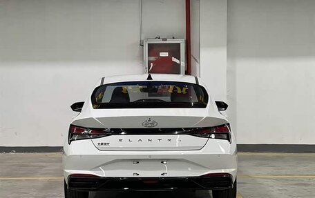 Hyundai Elantra, 2021 год, 1 490 000 рублей, 6 фотография