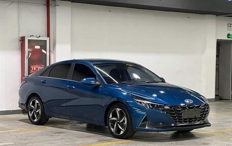 Hyundai Elantra, 2023 год, 1 690 000 рублей, 3 фотография