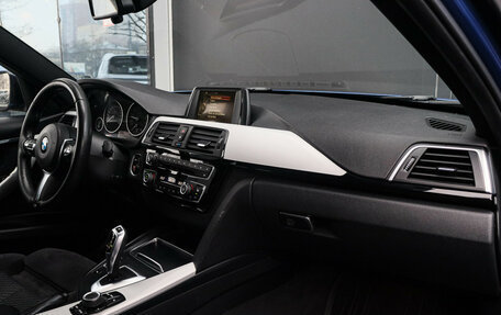 BMW 3 серия, 2017 год, 3 120 000 рублей, 7 фотография