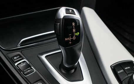 BMW 3 серия, 2017 год, 3 120 000 рублей, 15 фотография