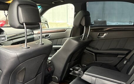 Mercedes-Benz E-Класс, 2009 год, 1 190 000 рублей, 4 фотография