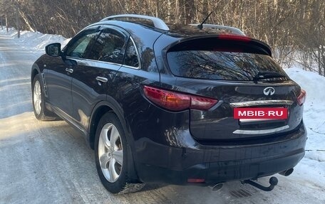 Infiniti FX II, 2011 год, 2 200 000 рублей, 4 фотография