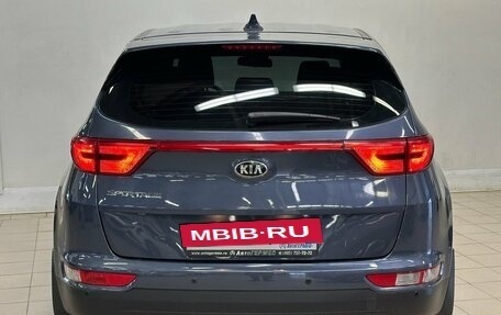 KIA Sportage IV рестайлинг, 2018 год, 1 899 000 рублей, 3 фотография