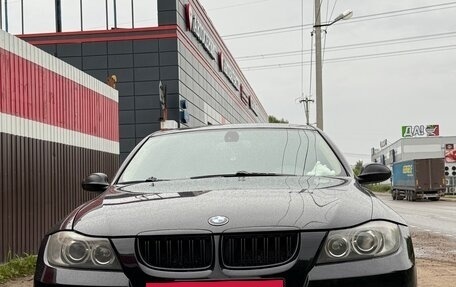 BMW 3 серия, 2006 год, 900 000 рублей, 4 фотография