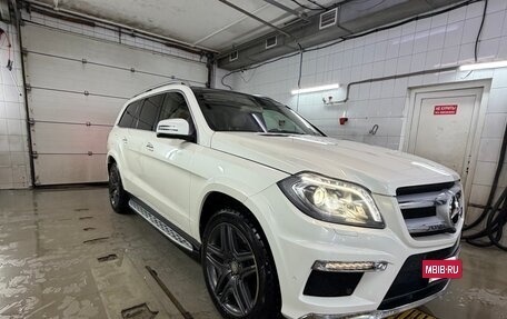Mercedes-Benz GL-Класс, 2015 год, 3 200 000 рублей, 2 фотография