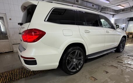 Mercedes-Benz GL-Класс, 2015 год, 3 200 000 рублей, 7 фотография