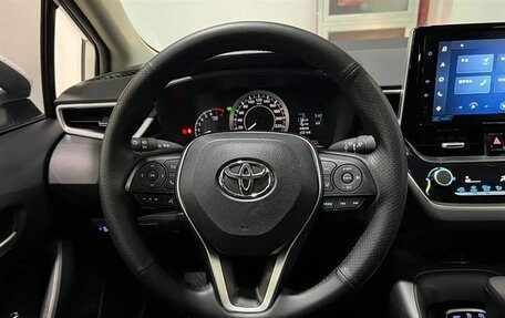 Toyota Corolla, 2022 год, 1 699 000 рублей, 10 фотография