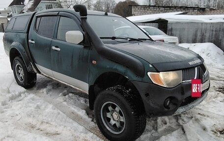 Mitsubishi L200 IV рестайлинг, 2008 год, 1 500 000 рублей, 3 фотография