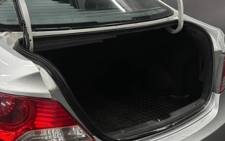 Hyundai Solaris II рестайлинг, 2011 год, 699 999 рублей, 5 фотография