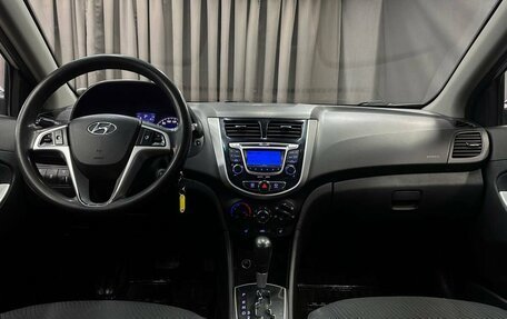 Hyundai Solaris II рестайлинг, 2011 год, 699 999 рублей, 9 фотография