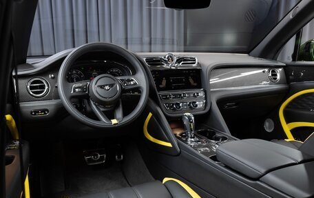 Bentley Bentayga I, 2025 год, 53 864 900 рублей, 3 фотография