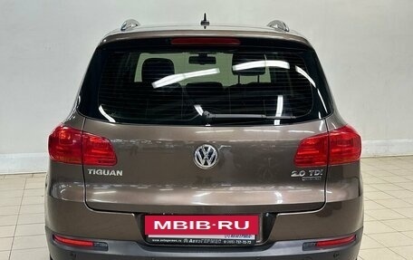 Volkswagen Tiguan I, 2015 год, 1 540 000 рублей, 3 фотография