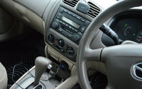 Mazda Familia, 2001 год, 350 000 рублей, 6 фотография