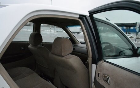 Mazda Familia, 2001 год, 350 000 рублей, 9 фотография