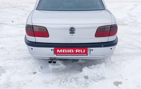 Opel Omega B, 1996 год, 420 000 рублей, 4 фотография