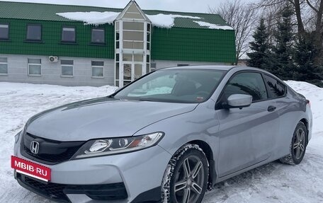 Honda Accord IX рестайлинг, 2015 год, 1 850 000 рублей, 5 фотография