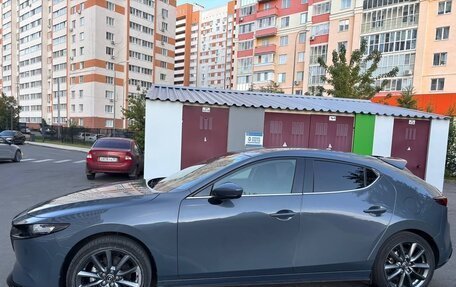 Mazda 3, 2020 год, 1 810 000 рублей, 2 фотография