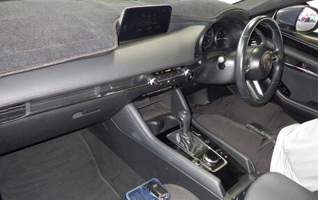 Mazda 3, 2020 год, 1 810 000 рублей, 18 фотография